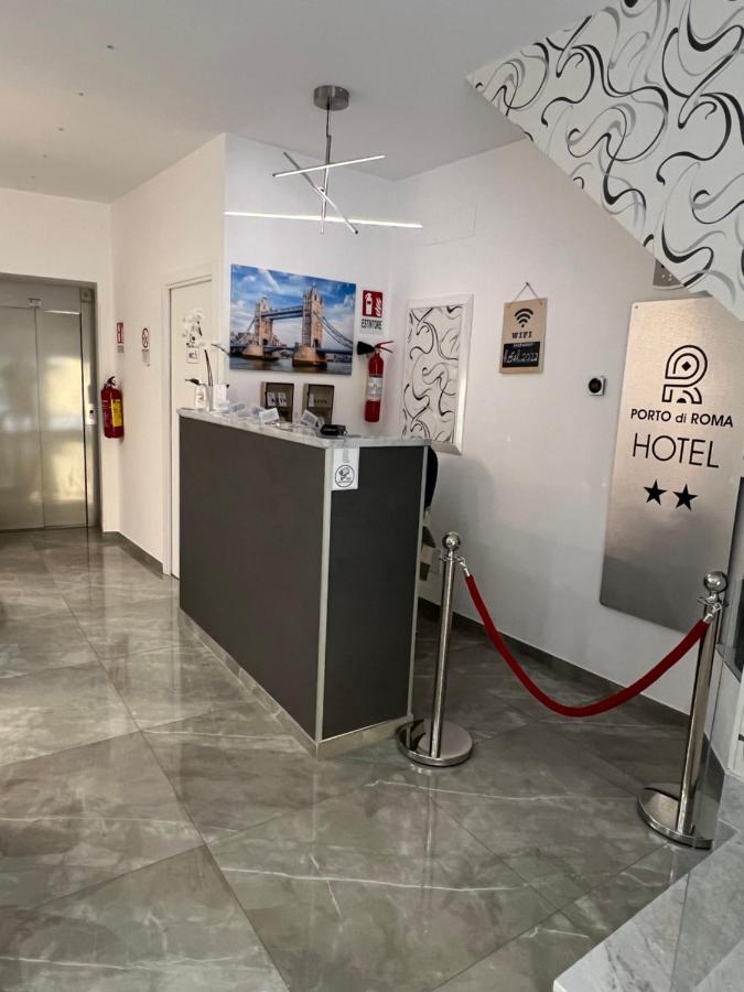 Hotel Porto Di Roma Чивитавеккья Экстерьер фото
